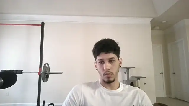 Snapshot of DamnKevin chatting on February 10, 2025, 2:26 pm DamnKevin online show from February 10, 2025, 2:26 pm