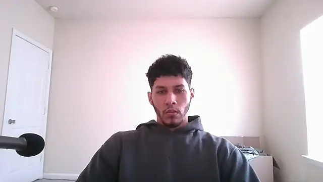 Snapshot of DamnKevin chatting on March 21, 2025, 5:34 pm DamnKevin online show from March 21, 2025, 5:34 pm