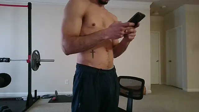 Snapshot of DamnKevin chatting on January 29, 2025, 5:24 pm DamnKevin online show from January 29, 2025, 5:24 pm