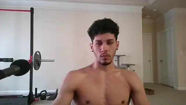 Snapshot of DamnKevin chatting on February 10, 2025, 6:45 pm DamnKevin online show from February 10, 2025, 6:45 pm