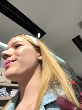 NicoleCut online show from March 15, 2025, 10:11 pm