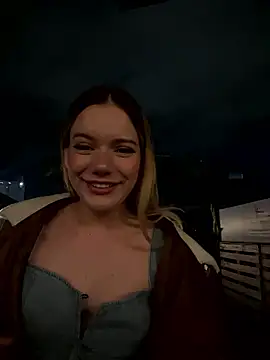 NicoleCut online show from October 12, 2025, 11:17 pm