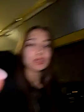 VelvetVixenI online show from November 27, 2025, 5:35 pm