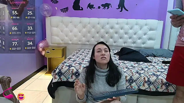 Snapshot of JeremmyAndStacy chatting on March 21, 2025, 5:23 pm JeremmyAndStacy online show from March 21, 2025, 5:23 pm