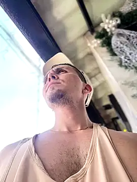 adam-rivera online show from December 3, 2025, 5:01 pm