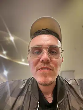 adam-rivera online show from November 8, 2025, 2:48 am