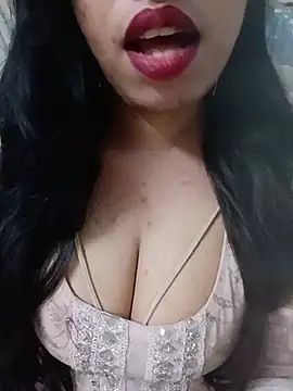 Snapshot of Haniya-143 chatting on August 5, 2026, 10:26 pm Haniya-143 online show from August 5, 2026, 10:26 pm
