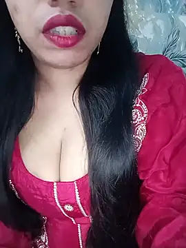 Snapshot of Haniya-143 chatting on July 7, 2026, 11:30 pm Haniya-143 online show from July 7, 2026, 11:30 pm