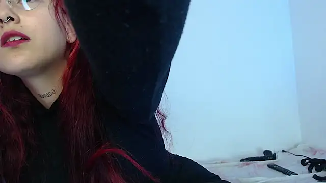 Snapshot of LatinasGoddesses_ chatting on December 31, 2024, 8:12 pm LatinasGoddesses online show from December 31, 2024, 8:12 pm