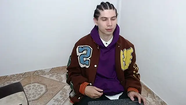 Snapshot of pervertsteens3 chatting on February 28, 2026, 9:20 am pervertsteens3 online show from February 28, 2026, 9:20 am