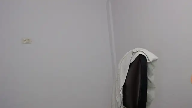 Snapshot of pervertsteens3 chatting on February 17, 2026, 9:12 pm pervertsteens3 online show from February 17, 2026, 9:12 pm