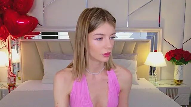 MeganMour online show from February 5, 2026, 5:09 pm