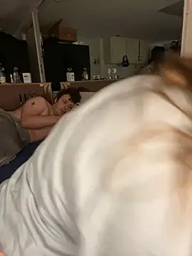 bree4205 online show from January 1, 2025, 5:44 pm