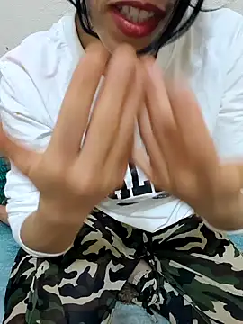 Linda-53 online show from January 8, 2025, 1:11 am