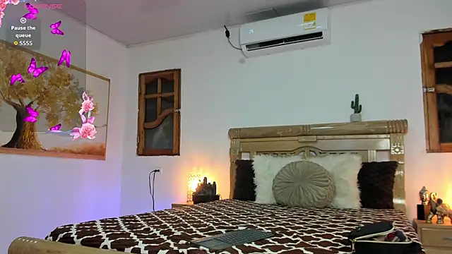 oriana faddila online show from July 2, 2026, 3:23 am