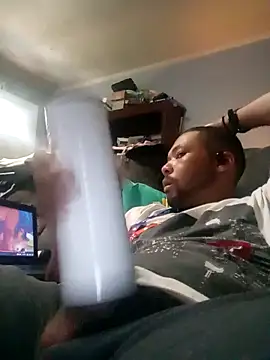 Creationmonster0 online show from September 18, 2025, 1:47 pm