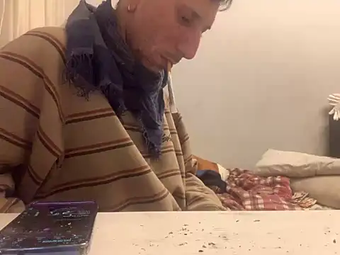 sweet24c online show from January 6, 2025, 11:09 pm