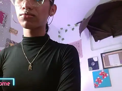 Melody200420 online show from November 23, 2025, 12:09 am