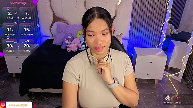 Snapshot of penelope_tay1 chatting on February 21, 2026, 3:41 am penelope tay1 online show from February 21, 2026, 3:41 am