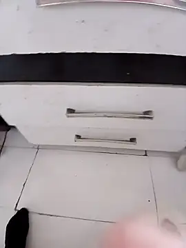 frotasso online show from October 15, 2025, 7:33 pm