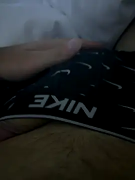 Snapshot of bra_zuka chatting on September 12, 2025, 7:35 pm bra zuka online show from September 12, 2025, 7:35 pm