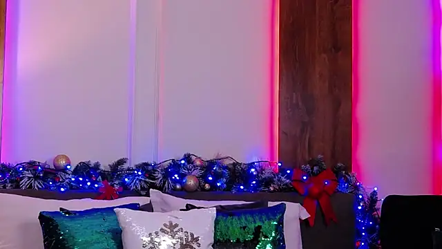 SkylerSpark online show from December 14, 2025, 8:36 pm