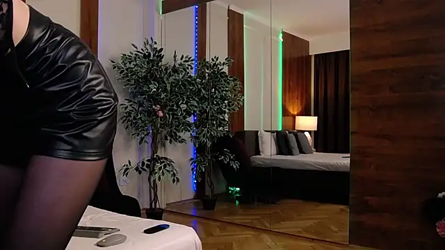 SkylerSpark online show from April 14, 2026, 6:57 pm