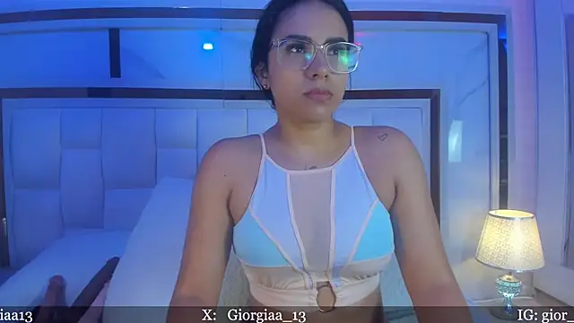 giorgia 13 online show from February 27, 2025, 3:08 am