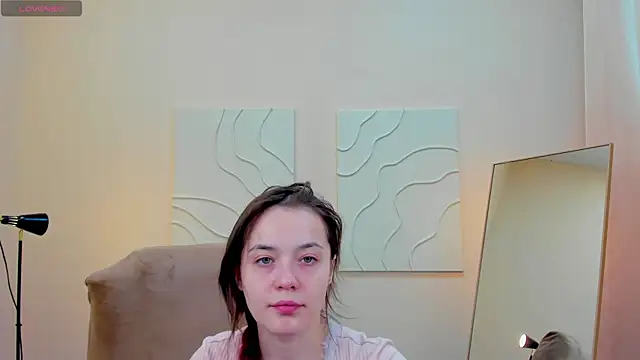 TrishaBerry online show from January 20, 2025, 5:26 am