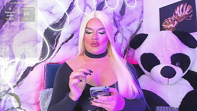 Missisabella  online show from April 9, 2026, 12:56 am