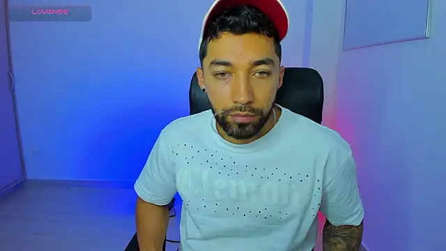 Snapshot of Sweet_and_caramel chatting on February 3, 2026, 11:37 am Sweet and caramel online show from February 3, 2026, 11:37 am