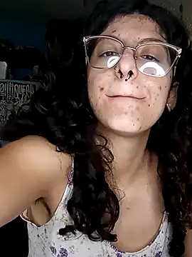 LoveElectra online show from March 10, 2025, 1:21 pm