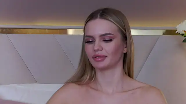 KristinaMaers online show from February 20, 2025, 12:08 am