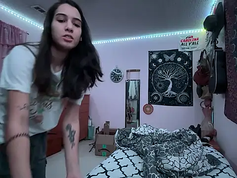 Snapshot of naughtynadia0502 chatting on February 4, 2025, 5:31 am naughtynadia0502 online show from February 4, 2025, 5:31 am