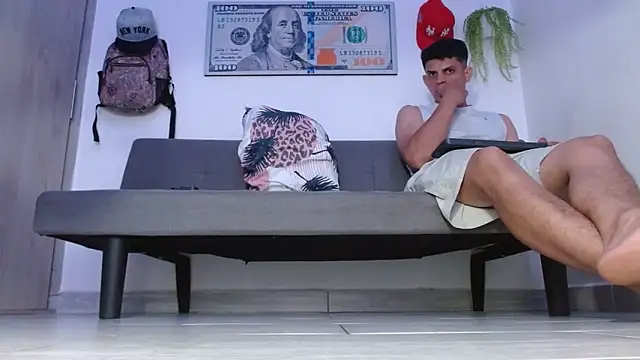 Snapshot of boss_of_cash chatting on March 31, 2026, 5:20 am boss of cash online show from March 31, 2026, 5:20 am