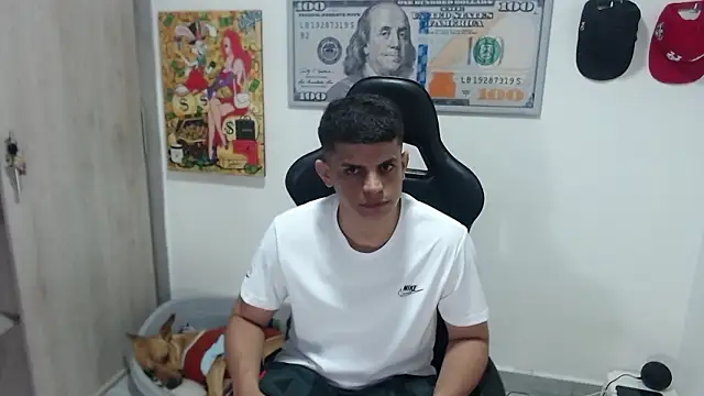 Snapshot of boss_of_cash chatting on March 6, 2026, 4:07 am boss of cash online show from March 6, 2026, 4:07 am