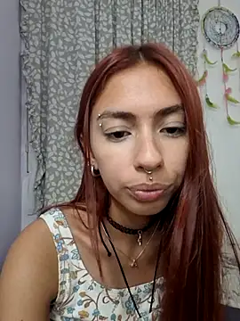 Jazmin-Cerezita online show from November 27, 2025, 2:01 am