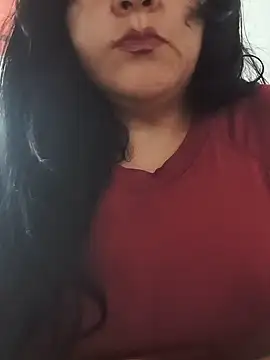 Snapshot of angelinakastro chatting on May 25, 2026, 5:22 pm angelinakastro online show from May 25, 2026, 5:22 pm
