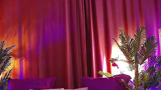 FelyJolie online show from March 13, 2026, 5:18 pm