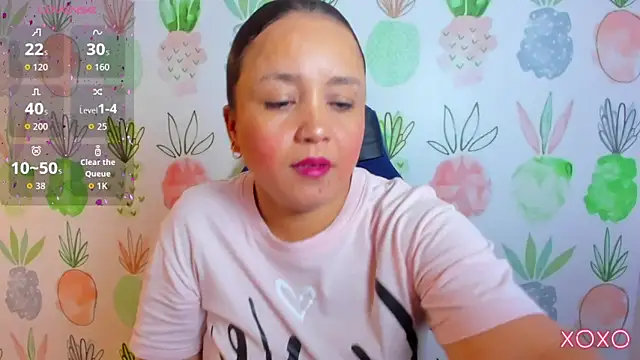 Snapshot of linda_rios_ chatting on November 7, 2025, 7:18 pm linda rios online show from November 7, 2025, 7:18 pm