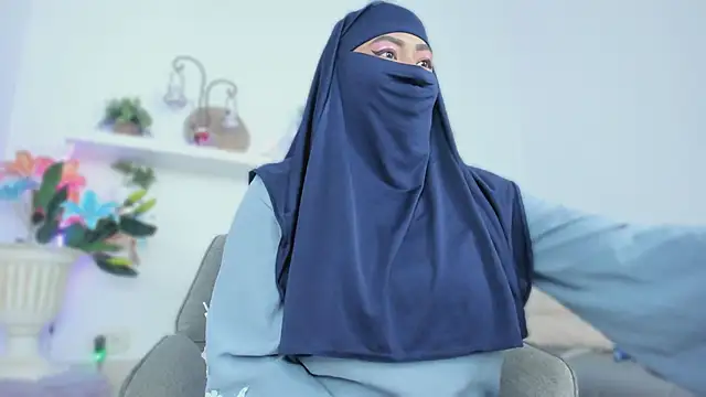 jazmin anbar online show from November 6, 2025, 7:07 pm