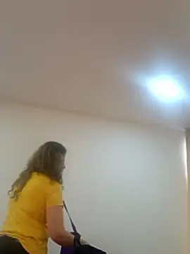 sasi luna online show from January 13, 2026, 2:10 pm