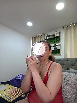 sasi luna online show from March 13, 2026, 2:11 pm