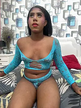 CamilosaOrtega online show from December 15, 2025, 12:44 pm