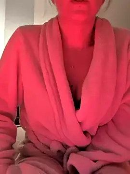 Cally-n online show from December 30, 2024, 4:31 am