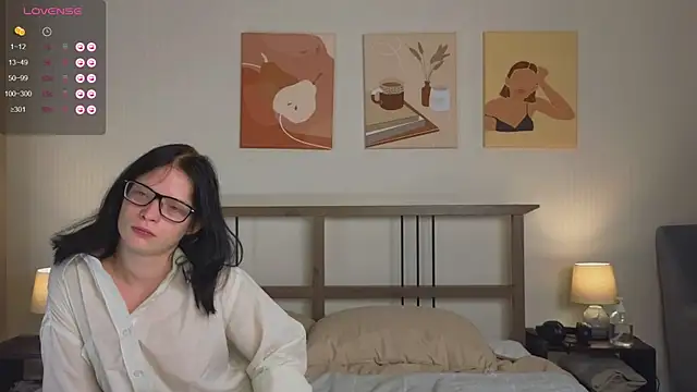 Snapshot of webstars_ chatting on January 10, 2025, 1:20 pm webstars online show from January 10, 2025, 1:20 pm