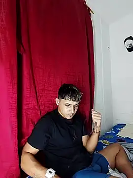 Boy romeooo online show from December 13, 2024, 1:04 am