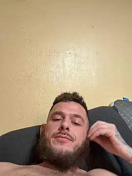 Snapshot of CustardMonster chatting on February 18, 2026, 3:26 am CustardMonster online show from February 18, 2026, 3:26 am