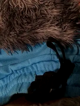 Dominador50T0ns online show from November 26, 2025, 1:22 pm