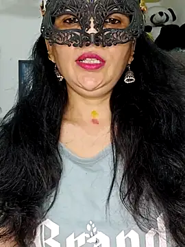 Snapshot of sexy_bhabhi69 chatting on June 11, 2026, 8:33 am sexy bhabhi69 online show from June 11, 2026, 8:33 am